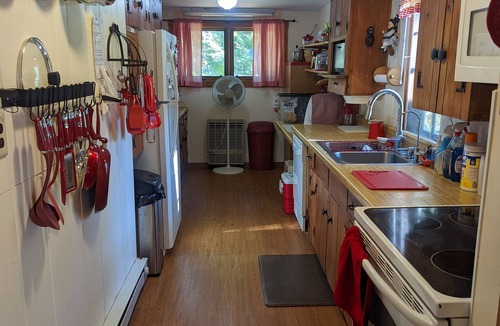 Center Tuftonboro Cottage | RARE SANDY BOTTOM WADE-IN LAKE WINNIPESAUKEE BEACHFRONT COTTAGE WITH DOCK