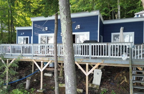 Alton Bay House | Rattlesnake Island Retreat (Boat Required)