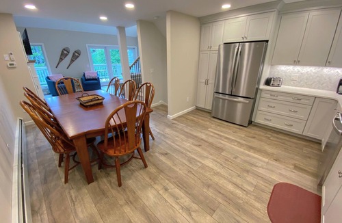 Bretton Woods Villa | Rb24 Renovated, AC, Ski-in out Bretton Woods Townhome