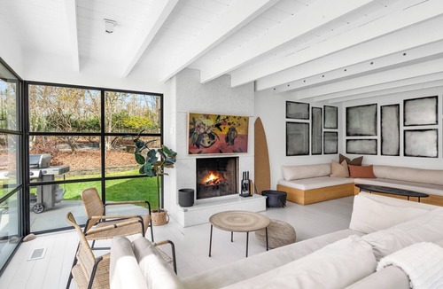 Springs House | Recently Renovated Designers Oasis in East Hampton, Close to Beaches, Great.