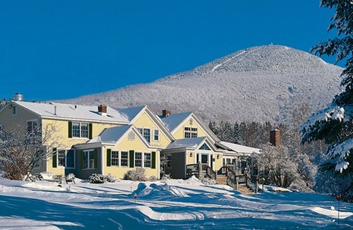Mendon Apartment | Red Clover Majestic King Suite near Killington