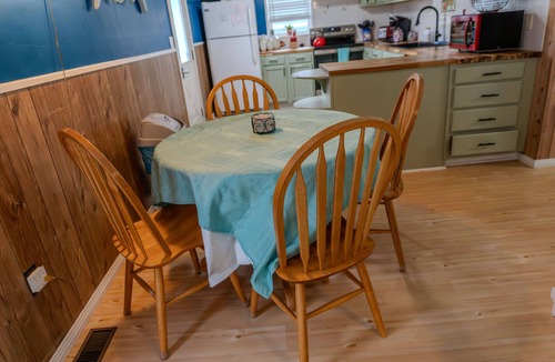 Southwest Harbor Cottage | Red Finn Cottage@ ACADIA NATIONAL PARK