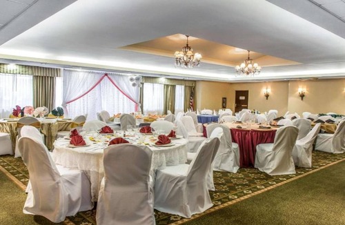 New London Hotel | Regency Inn and Suites - Handicapped Non Smoking with Mobilty Access