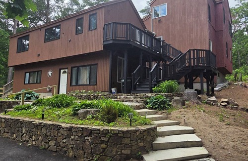 Wrentham House | Relax in Style: Spacious 4-Bedroom Retreat in Wrentham.