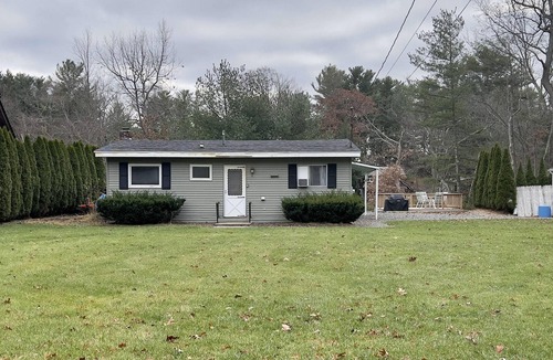 Town of Copake House | Relaxing 2BR Lakehouse by CozySuites