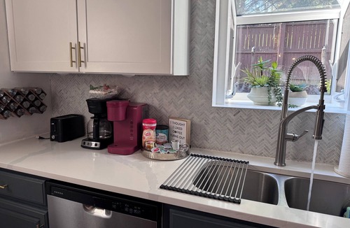 Cheat Lake House | Relaxing 4-bedroom townhome on beautiful Cheat Lake in Morgantown, WV