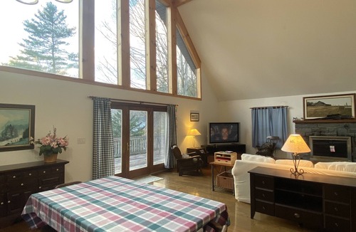 Elka Park House | Relaxing Hunter Country Home with Mountain Views, Skiing, & Hiking!