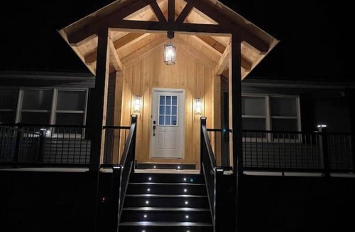 Margaretville House | Relaxing Mtn Getaway-KingSuite+LogBed+View+Firepit+PizzaOven+Kayaks+LgDeck+Yard