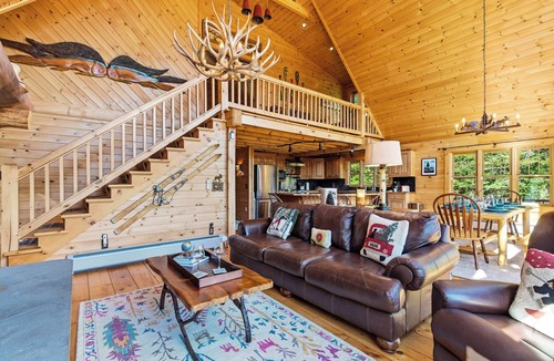 Sunday River Area House | Relaxing Newry Chalet | Fire Pit, Hot Tub & Sauna