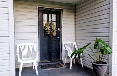 Groton House | Relaxing Retreat great location in the Finger Lakes 2-bedroom house