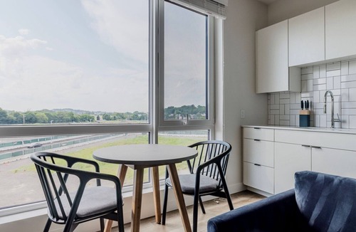 Revere Apartment | Remarkable Revere Studio w/Fire Pit, Pool, Gym, BBQ, W/D, by Blueground