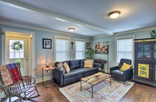 Central Waterford House | Remodeled Farmhouse in Waterford Near 2 Beaches!