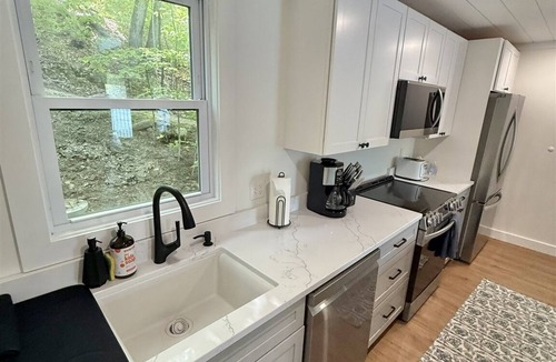 Naples Cottage | REMODELED WATERFRONT ON SEBAGO LAKE