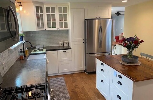 Kennebunk House | Renovated 1870 Farmhouse in Downtown Kennebunk | Sleeps 8
