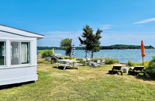 Greenport West Cottage | Renovated 1930's cottage on the water near Greenport with WiFi, AC