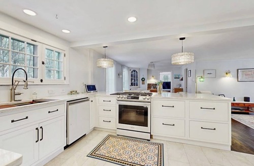 Waterbury House | Renovated antique farmhouse near skiing, hiking, shops & dining