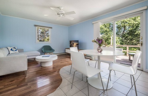 Montauk House | Renovated beach house in Montauk min from ocean and golf/pool/tennis