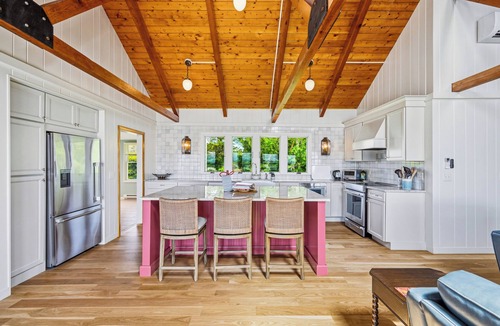Wellfleet House | Renovated Waterfront Haven on Wellfleet Harbor (2172)