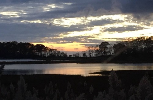 Niantic Cottage | Rental Black Point Beach, Niantic, 2 bedroom, Ocean Views steps to ocean
