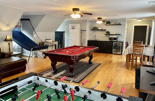 East Haddam House | Resort style getaway w/pool, spa, game room & more