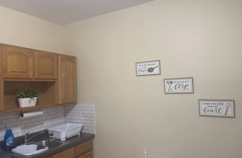 Lower Vailsburg House | Rest assured with a piece of mind near the airport