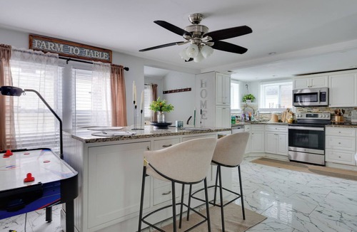West Warwick House | Rhode Island Family Retreat w/Modern Interior!
