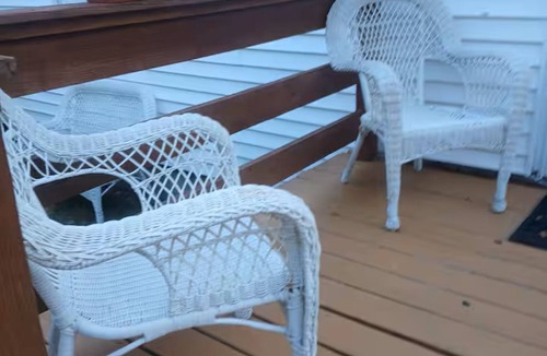 Marshfield Apartment | Ride your bike to the ocean just down the street and watch the seals.