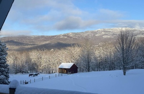Jeffersonville Ski Chalet | Ridgeline A-Frame, close to Smugglers Notch and Stowe with amazing views!