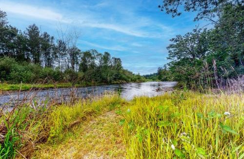 Thurston House | River View House