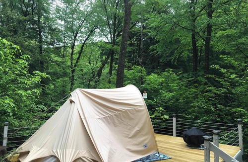 Harris RV Rental | Riverfront Bell Tent Glamping -15 minutes to Bethel Woods Concerts