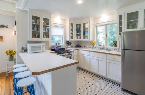 Orleans House | Rock Harbor Retreat: Special Get-Aways available in Sept. Week/Wk-ends available
