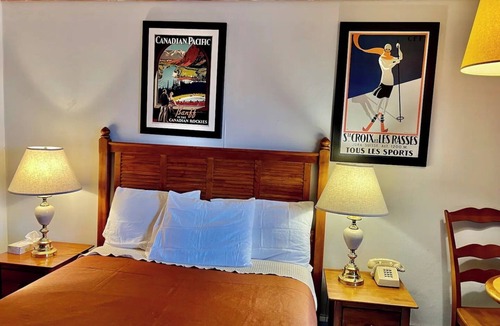 Renfrew Cabin | Rocky Mountain Lodge - Standard Room, 1 Queen Bed