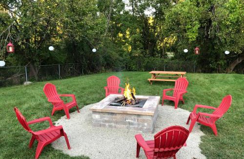 Wantage Hotel | Rolling Hills Motel