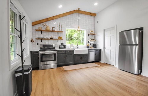 Ellicottville Cabin | Romantic Getaway in Ellicottville Close to Everything!