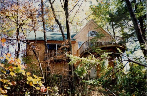 Athens Cabin | ROMANTIC LAKE RETREAT nnNEW YEARS EVE AVAILABLE