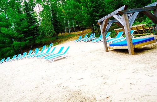 Hastings Highlands Villa | Romantic Lakeside Getaway with Jetted Tub for two at Adults Only Resort Near Algonquin Park in Beautiful, Ontario, Canada