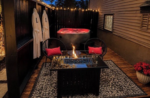 Fayetteville Apartment | Romantic Moody Suite Private Hot Tub