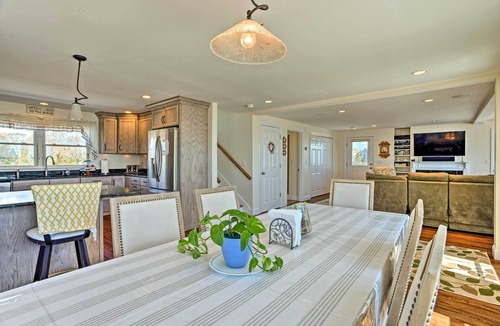 Mattapoisett Center House | Romantic Retreat on the Sand: Cape Cod Beach House