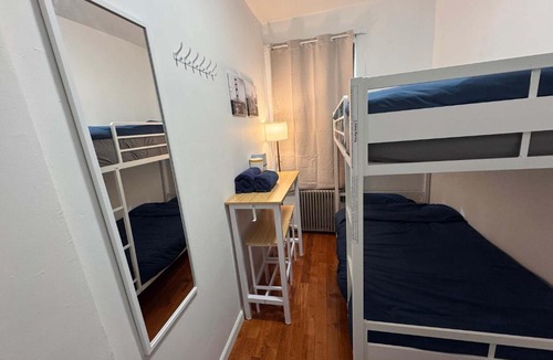 Chelsea Apartment | Room in Chelsea 2 with Kitchen - Shared Bathroom -5th Floor Walk-UP