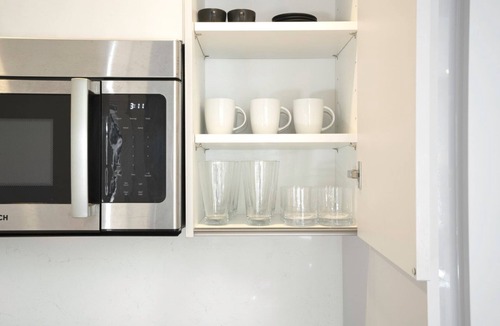 Brighton Apartment | Roomy Brighton 2BR near St. Elizabeth's Hospital, by Blueground