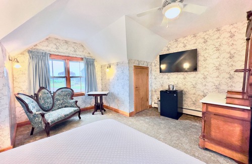 Block Island Bed & Breakfast | Rose Farm Inn