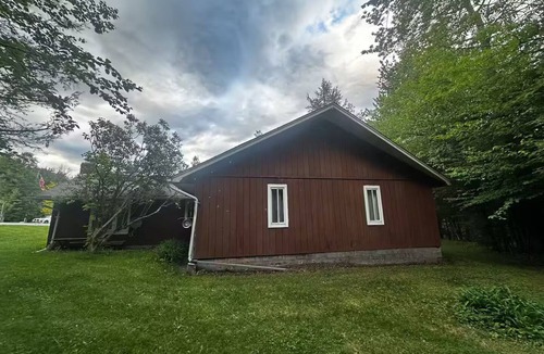 Elka Park Cottage | Rota Forest Cottage w/Sauna Experience Option