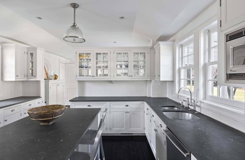 Village of Southampton House | Rove Travel | Oceanstone | Villa w/Beach Access