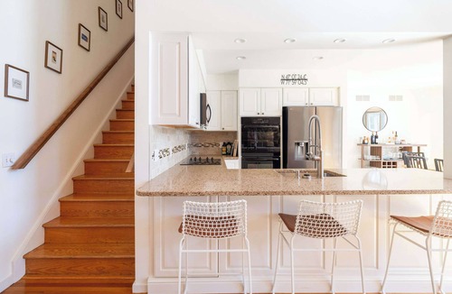 Montauk House | Rove Travel | Summerlight Estate| Villa w/Pool