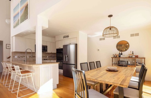 Montauk House | Rove Travel | Summerlight Estate| Villa w/Pool