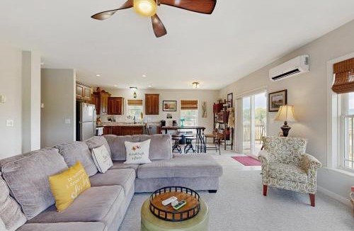Hammondsport House | Ruftop Ridge