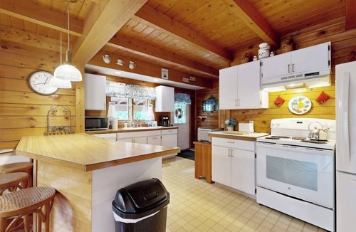 Bartlett Cabin | Rustic 2-story cabin near Saco River w/views & firepit