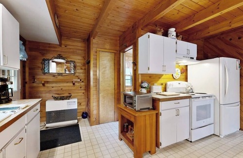 Bartlett Cabin | Rustic 2-story cabin near Saco River w/views & firepit