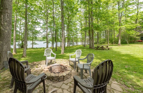 Thayerville Cabin | Rustic Luxury w/Hot Tub, Dock & Views