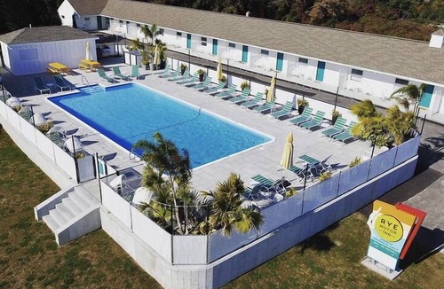 Rye Apartment | Rye Motor Inn - Bungalow House 1BR Apt - Ocean View - ADULTS ONLY